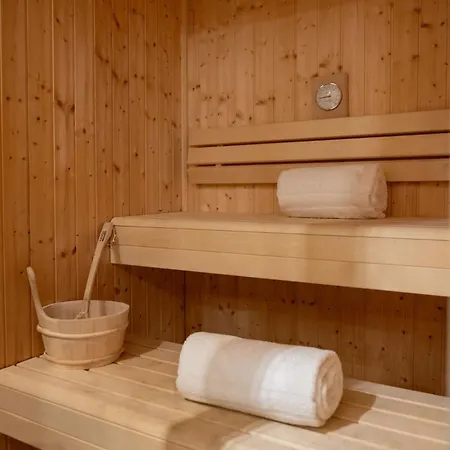 Canyon - D'exception A Moriond Mae-8904 Chalet Courchevel